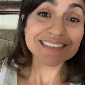 Meet your Posher, Felisa